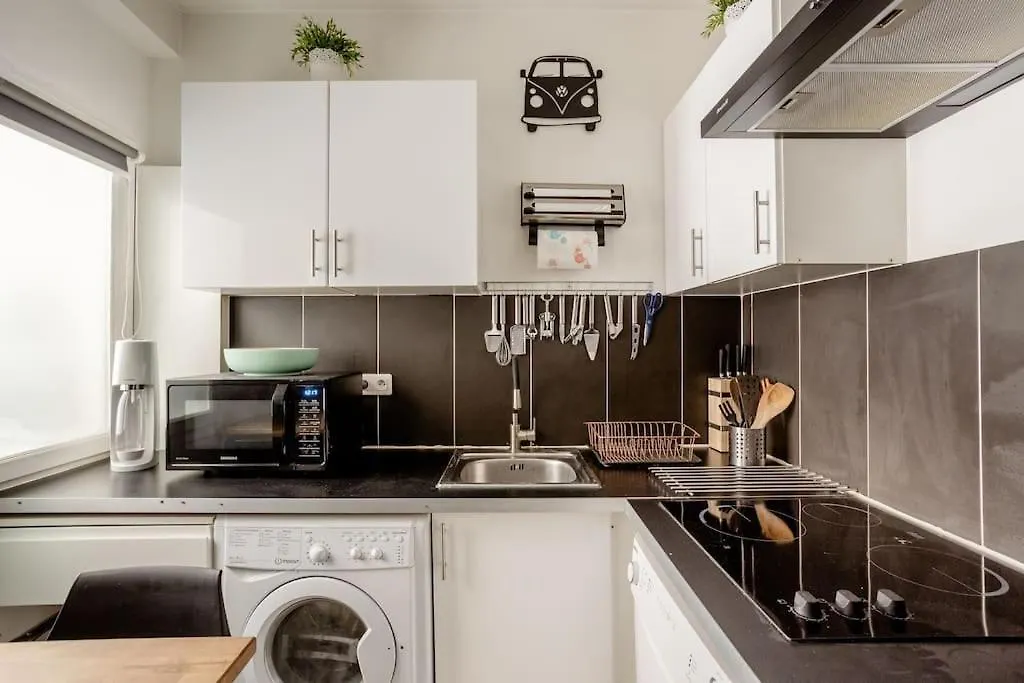 Cosy Proche Beaubourg Apartment Paris